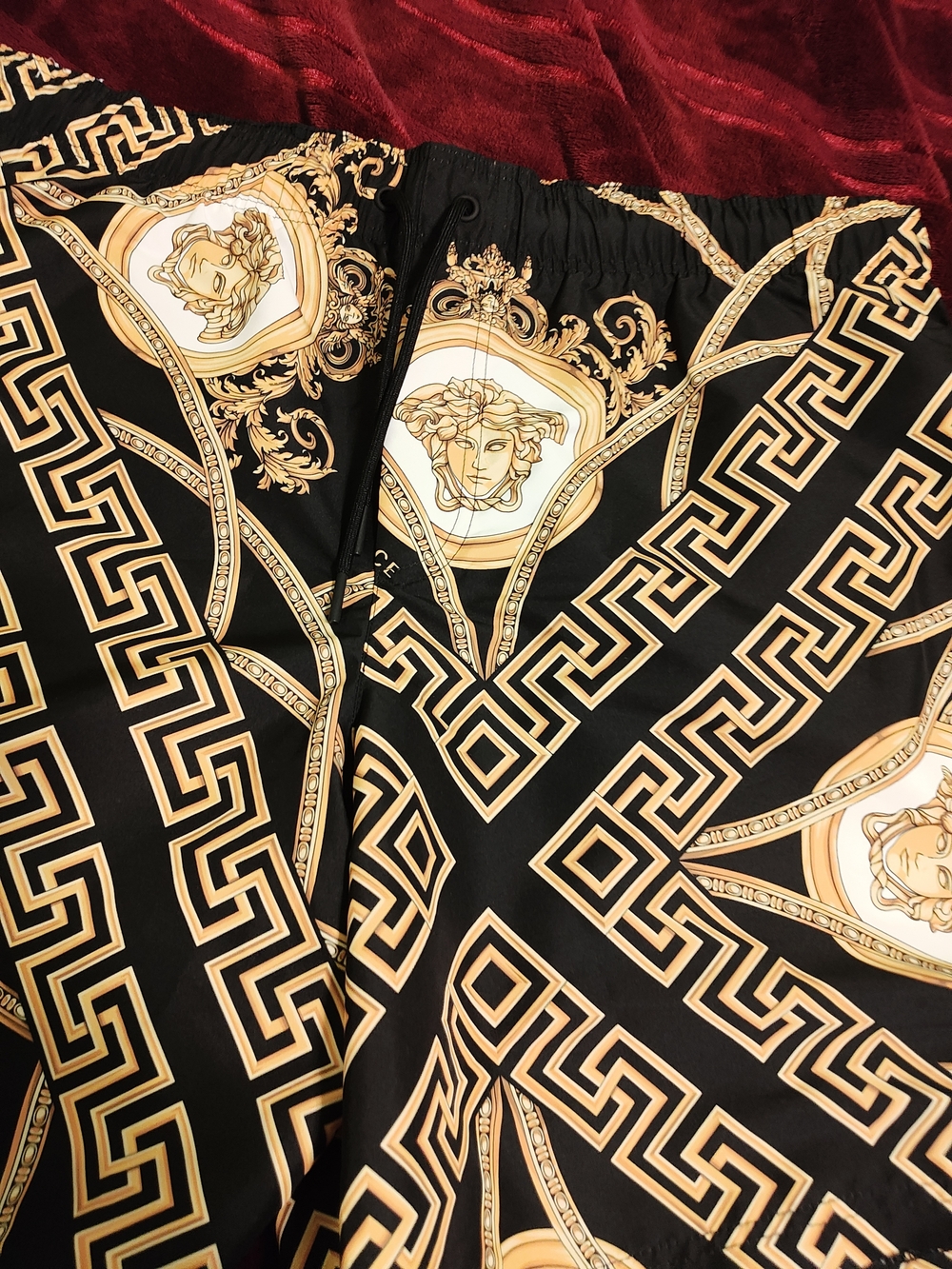 Versace Black and White Medusa NFC Tag Label XXL - Picture 12 of 16